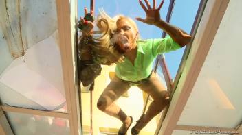 Piss Angel Screencap 13 on www.sinx.com