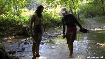 Back To Nature Fashionable Mess Freaks Screencap 64 on www.sinx.com