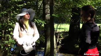 Back To Nature Fashionable Mess Freaks Screencap 3 on www.sinx.com