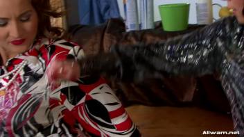 Raunchy Food Fight Screencap 36 on www.sinx.com