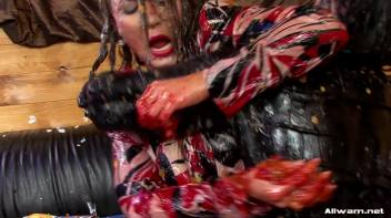 Raunchy Food Fight Screencap 76 on www.sinx.com