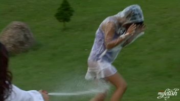 Brunette Bombshells In Wetlook Lesbo Action Screencap 2 on www.sinx.com