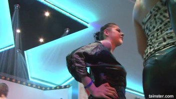 Winter WonderBang Part 2 - Cam 4 Screencap 10 on www.sinx.com