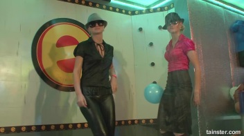 Welcome To The Mad House Part 3 - Cam 4 Screencap 9 on www.sinx.com