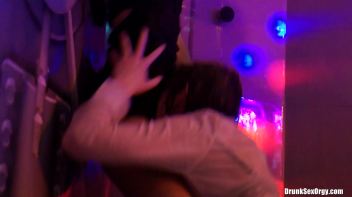 Valentine's Day Vaginas Part 6 - Shower Cam Screencap 68 on www.sinx.com
