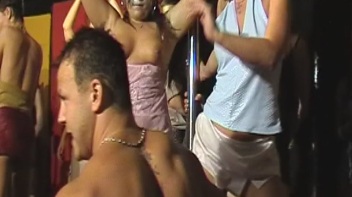 Blowjob Beauties Part 4 - Cam 2 Screencap 66 on www.sinx.com