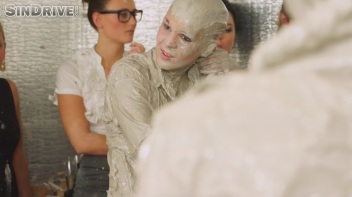 Muddy Wrestling: Sharka Blue vs. Tanya Screencap 47 on www.sinx.com