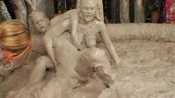 Going For Gold In The Mud Screencap 56 on www.sinx.com