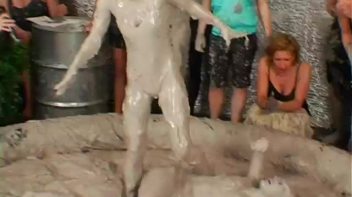 Going For Gold In The Mud Screencap 60 on www.sinx.com