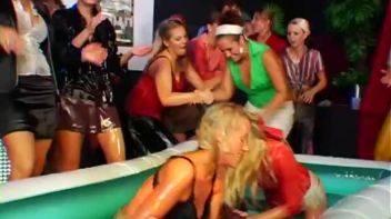 Mega Oil Fight Covers Chicks Head To Toe Screencap 57 on www.sinx.com