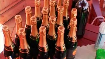 Gina's Unfortunate Series of Events Screencap 21 on www.sinx.com