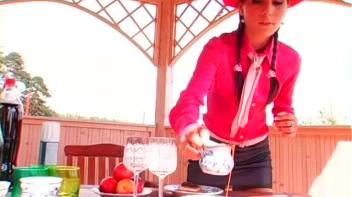 Gina's Unfortunate Series of Events Screencap 23 on www.sinx.com