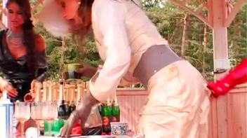 Gina's Unfortunate Series of Events Screencap 61 on www.sinx.com