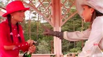 Gina's Unfortunate Series of Events Screencap 72 on www.sinx.com