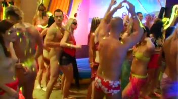 Bay Crotch Part 5 - Main Edit Screencap 57 on www.sinx.com