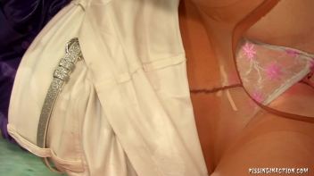 Boring Bob Needs Some Piss Action Screencap 65 on www.sinx.com