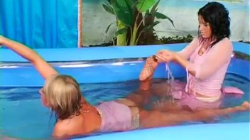 Make Your Own Wetlook Beach! Screencap 101 on www.sinx.com