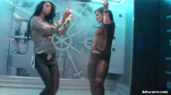 Feelin' That Fully Clothed Shower Show! Screencap 33 on www.sinx.com