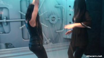 Feelin' That Fully Clothed Shower Show! Screencap 61 on www.sinx.com