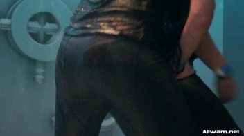 Feelin' That Fully Clothed Shower Show! Screencap 70 on www.sinx.com