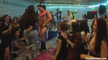 Party Hardcore Gone Crazy Vol. 11 Part 1 - Cam 2 Screencap 56 on www.sinx.com