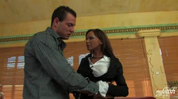 The Dry Cleaner Screencap 27 on www.sinx.com