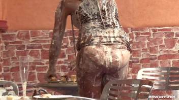 Get A Taste Of This Human Dessert Screencap 91 on www.sinx.com