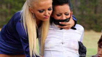 Fully Clothed Pussy In The Park Screencap 66 on www.sinx.com