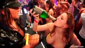 Gash Bash Part 3 - Cam 2 Screencap 89 on www.sinx.com