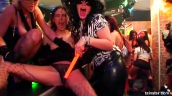 Gash Bash Part 3 - Cam 2 Screencap 29 on www.sinx.com