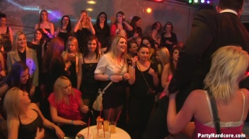 Party Hardcore Gone Crazy Vol. 10 Part 1 - Cam 3 Screencap 30 on www.sinx.com