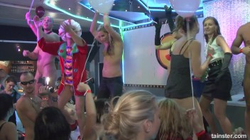 Welcome To The Mad House Part 6 - Cam 1 Screencap 73 on www.sinx.com