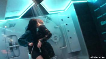 Sexy amateur chicks own the wet dancefloor Screencap 13 on www.sinx.com