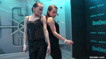 Sexy amateur chicks own the wet dancefloor Screencap 19 on www.sinx.com