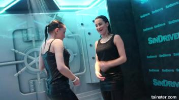 Sexy amateur chicks own the wet dancefloor Screencap 27 on www.sinx.com