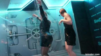 Sexy amateur chicks own the wet dancefloor Screencap 39 on www.sinx.com