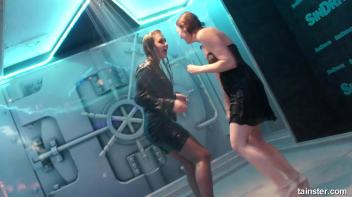 Sexy amateur chicks own the wet dancefloor Screencap 43 on www.sinx.com