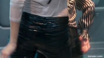 Sexy amateur chicks own the wet dancefloor Screencap 51 on www.sinx.com