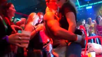 Party Hardcore Vol. 22 Part 1 Screencap 17 on www.sinx.com