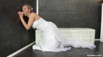 Wedding Cum Party Screencap 15 on www.sinx.com