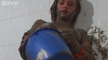 Big Titted Babe Smears Mud Over Herself Screencap 41 on www.sinx.com