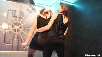 Work That Wetlook Screencap 36 on www.sinx.com