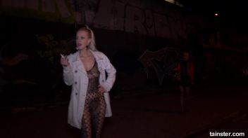 Nasty ass-licking street prostitute Screencap 4 on www.sinx.com