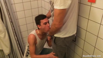 The Perfect Place For A Gay BJ! Screencap 24 on www.sinx.com