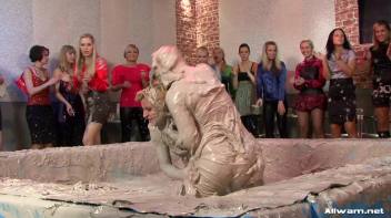 Mud Babes With Rage Screencap 28 on www.sinx.com