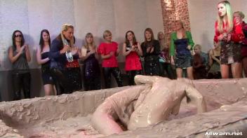 Mud Babes With Rage Screencap 59 on www.sinx.com