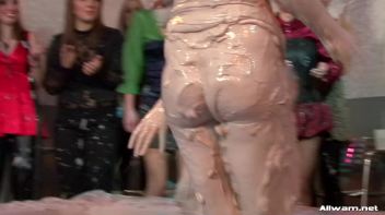 Mud Babes With Rage Screencap 61 on www.sinx.com