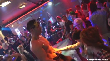 Party Hardcore Gone Crazy Vol. 33 Part 4 - Cam 2 Screencap 87 on www.sinx.com
