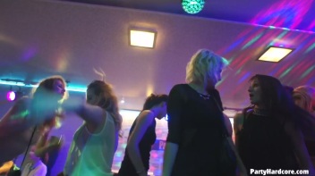 Party Hardcore Gone Crazy Vol. 32 Part 7 - Cam 3 Screencap 91 on www.sinx.com