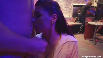 Party Hardcore Gone Crazy Vol. 32 Part 7 - Cam 3 Screencap 27 on www.sinx.com